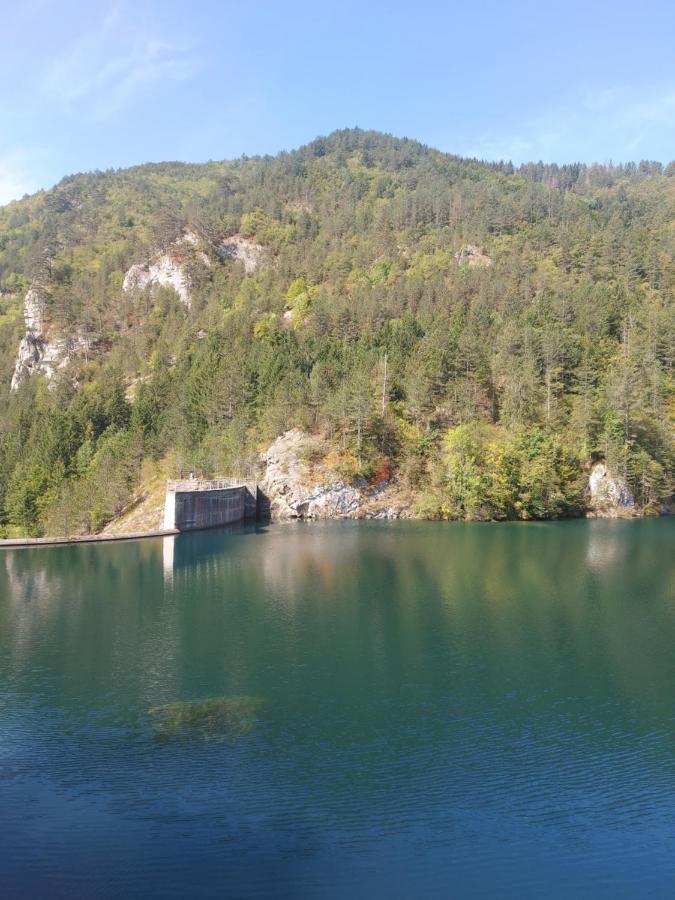 Vila Tarska Carolija Zaovine Popovići Exteriér fotografie