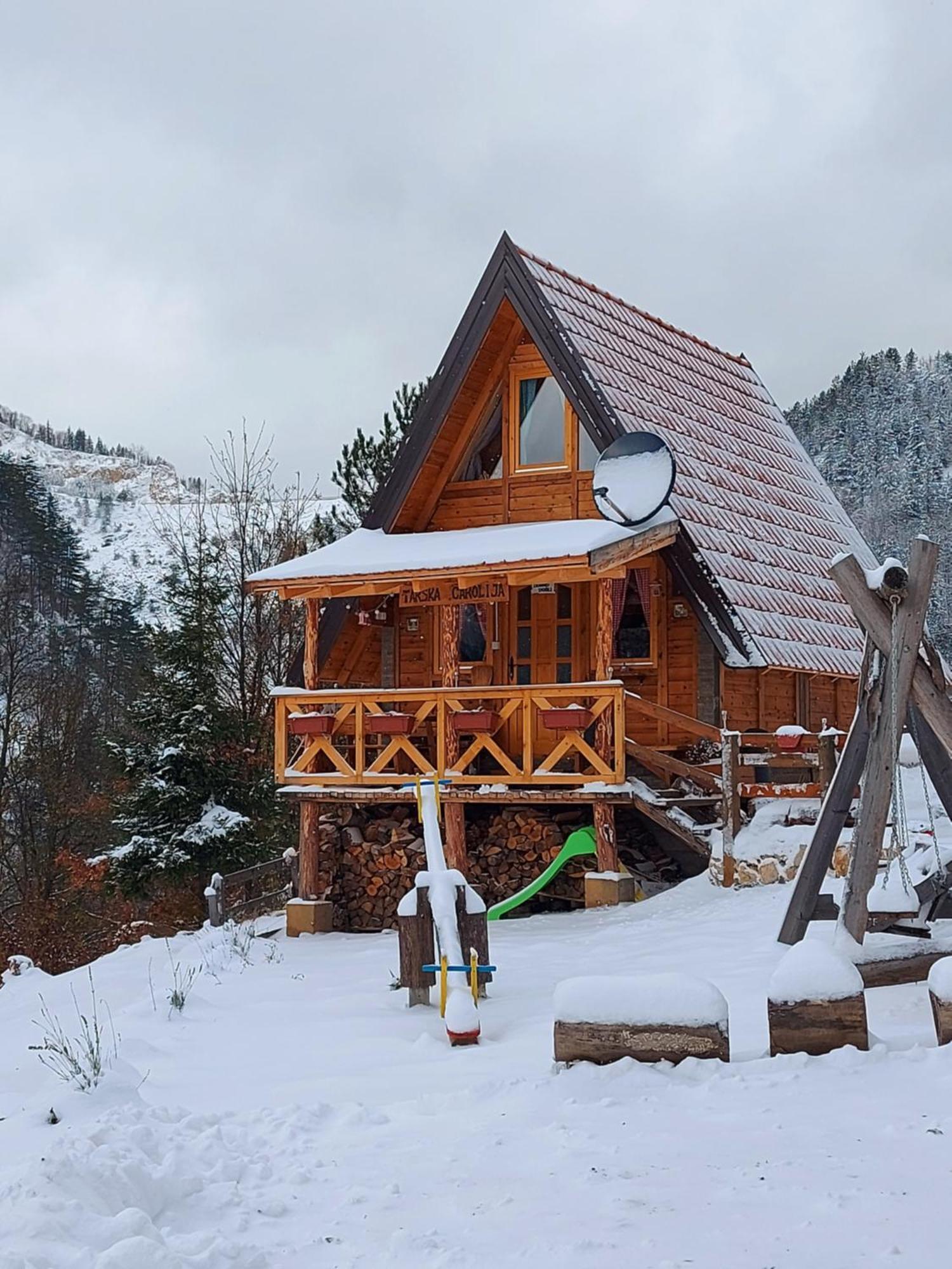 Vila Tarska Carolija Zaovine Popovići Exteriér fotografie